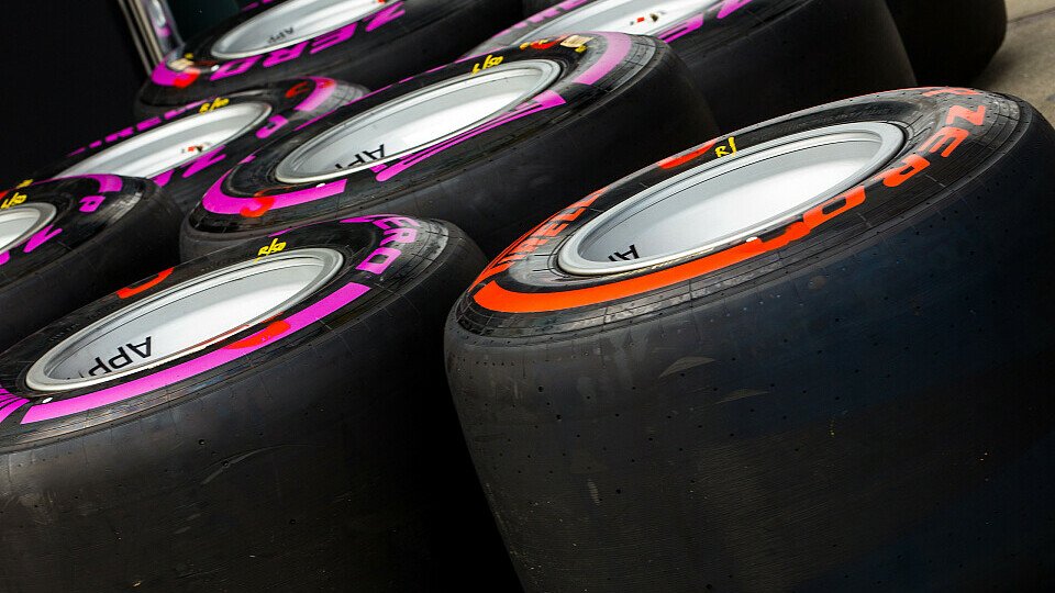 Pirelli zieht ein positives Zwischenfazit über die neuen Reifen, Foto: Sutton