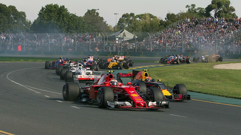 Kimi Räikkönen konnte den Anschluss an die Spitze rund um Sebastian Vettel nicht halten, Foto: Sutton