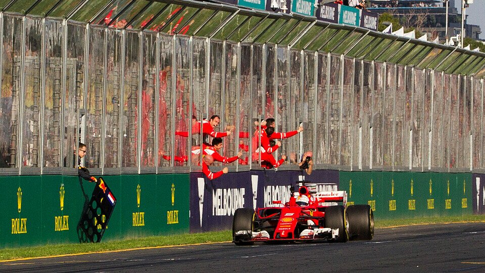 Sebastian Vettel führte Ferrari in Melbourne zum Sieg, Foto: Sutton