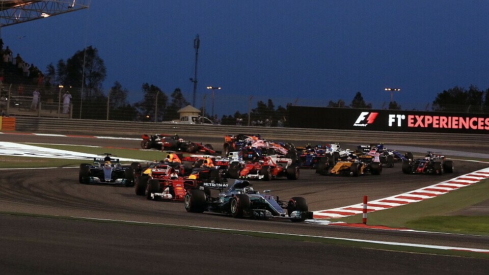 In Bahrain steht für die Formel 1 das zweite Kräftemessen auf dem Programm, Foto: Sutton