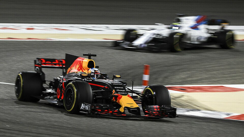 Red Bull könnte in Russland eher Konkurrenz von Williams bekommen, als Mercedes und Ferrari zu ärgern, Foto: Sutton
