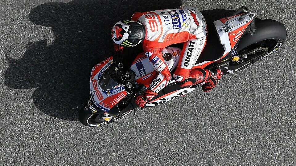 Jorge Lorenzo startet erstmals 2017 aus einer aussichtsreichen Position, Foto: Ducati