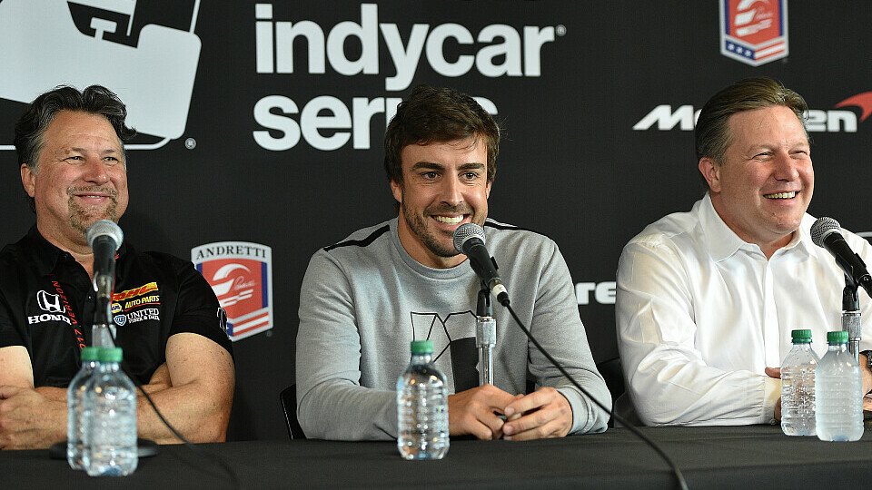 In Alabama sprach Fernando Alonso auch über weitere IndyCar-Starts, Foto: IndyCar