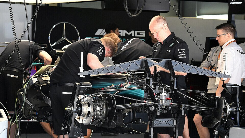 Mitglieder des Mercedes-Teams wurden beim Brasilien GP ausgeraubt, Foto: Sutton