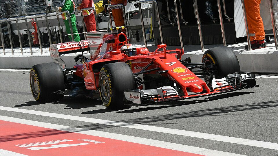 Kimi Räikkönen holte sich die erste Russland-Bestzeit, Foto: Sutton