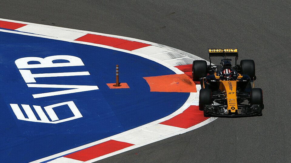 Nico Hülkenberg fordert regelmäßige Updates von Renault, Foto: Sutton