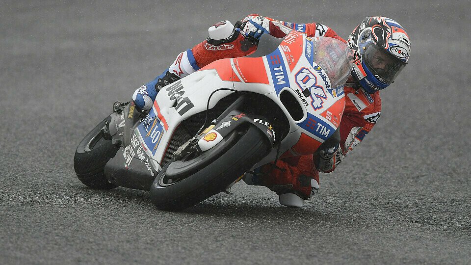 Andrea Dovizioso zeigte im zweiten Training seine Regenqualitäten, Foto: Ducati