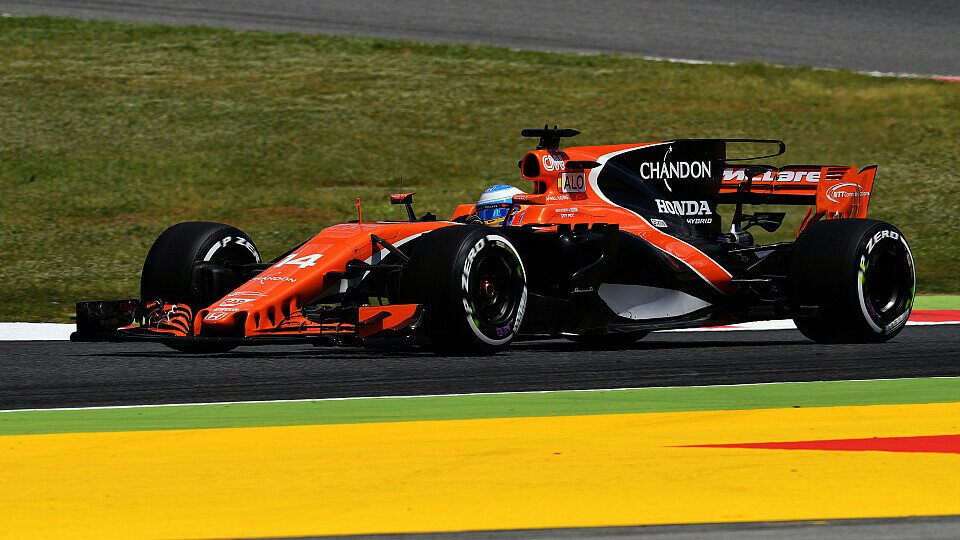 Fernando Alonso verpasste beim Heimspiel die Punkte, Foto: Sutton