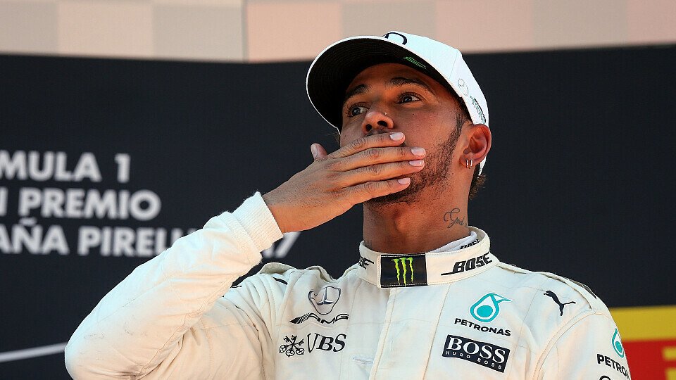 Lewis Hamilton feierte seinen 55. F1-Sieg in Barcelona, Foto: Sutton
