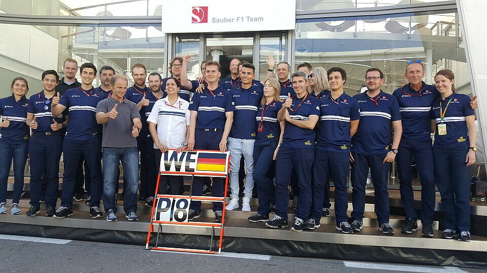 Pascal Wehrlein sorgte für Grund zur Freude beim Sauber-Team in Barcelona, Foto: Motorsport-Magazin.com