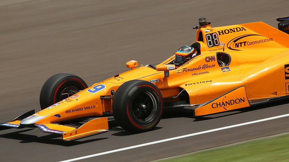 Fernando Alonsos IndyCar zieren dieselben Sponsoren-Logos wie seinen F1-McLaren, Foto: IndyCar
