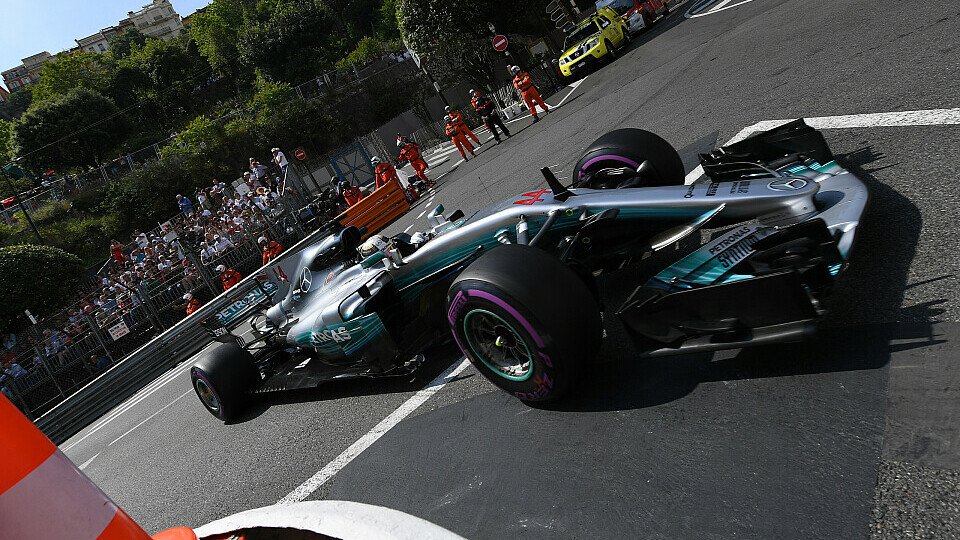 Lewis Hamilton (Mercedes) fuhr die Bestzeit im 1. Training in Monaco, Foto: Sutton