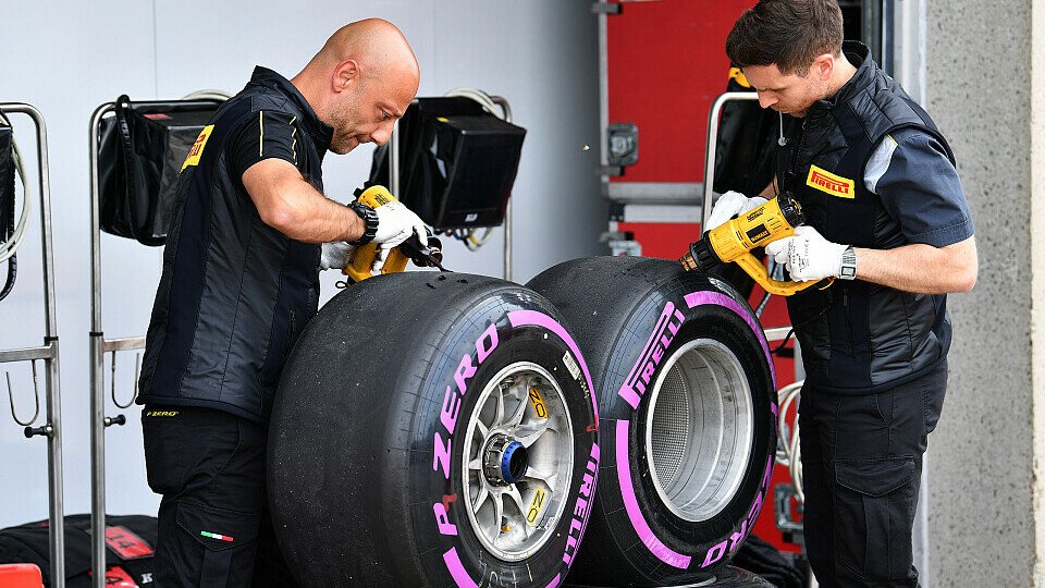Pirelli muss bis zum 1. September 2017 die Reifen-Konstruktion für 2018 abgeben, Foto: Sutton