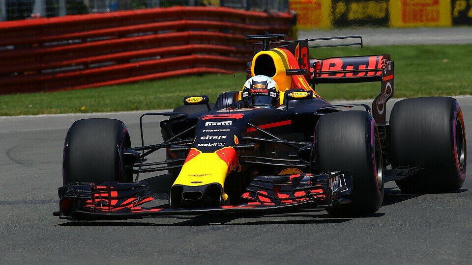 Daniel Ricciardo fuhr zuletzt dreimal in Folge auf das Podium, Foto: Sutton