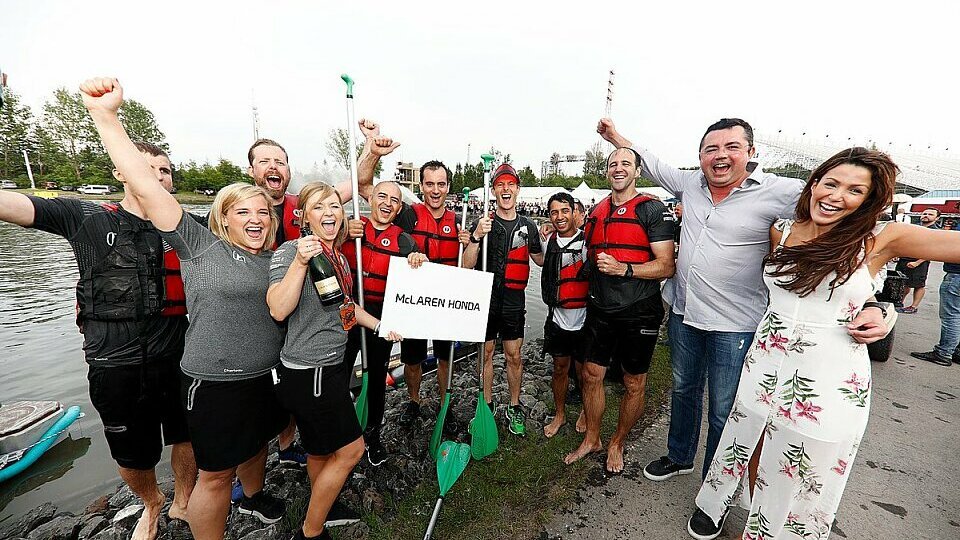 McLaren holte sich in Kanada einen überlegenen Sieg - leider nur auf dem Wasser, Foto: McLaren