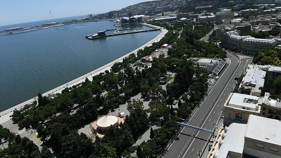 Der Aserbaidschan GP hat seinen Vertrag mit der Formel 1 vorzeitig bis 2023 verlängert, Foto: Sutton