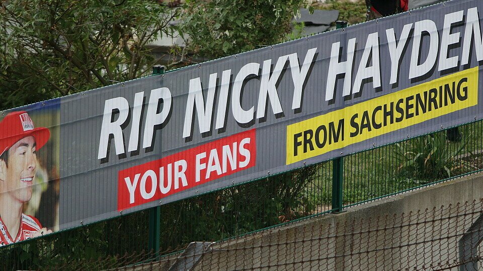 Auch am Sachsenring gedachten die Fans Nicky Hayden, Foto: Tobias Linke