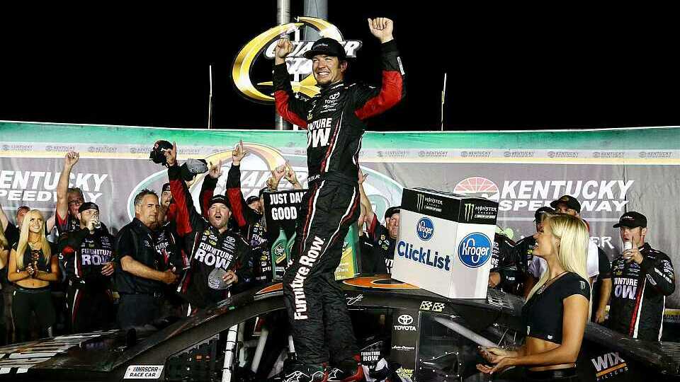 Dritter Saisonsieg für Martin Truex Junior, Foto: NASCAR