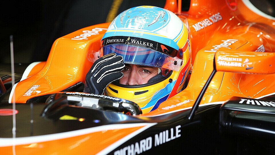 Fernando Alonso war mit seiner Bestzeit in Q1 kurz wieder zurück an der Weltspitze, Foto: LAT Images