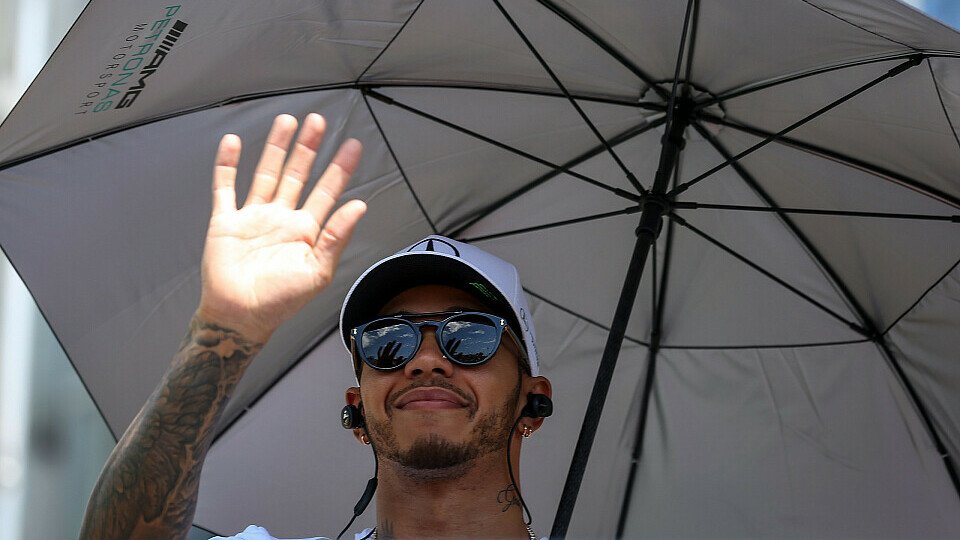 Lewis Hamilton singt ein Loblied auf seinen derzeitigen Arbeitgeber, Foto: Sutton