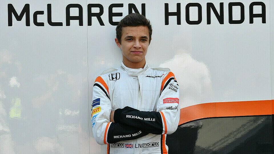 Lando Norris durfte in Ungarn erstmals einen Formel-1-Rennwagen steuern, Foto: Sutton