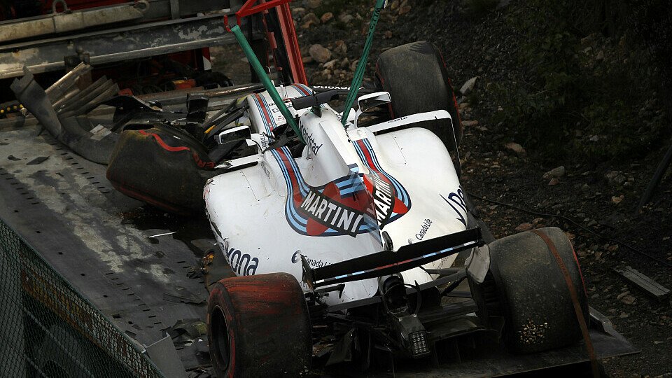 Felipe Massas Abflug im 1. Training zum Belgien GP hat böse Folgen, Foto: Sutton