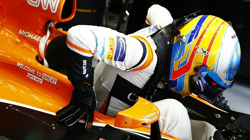 Fernando Alonso wird in Monza erneut einen Motorwechsel samt Strafversetzung hinnehmen müssen, Foto: LAT Images
