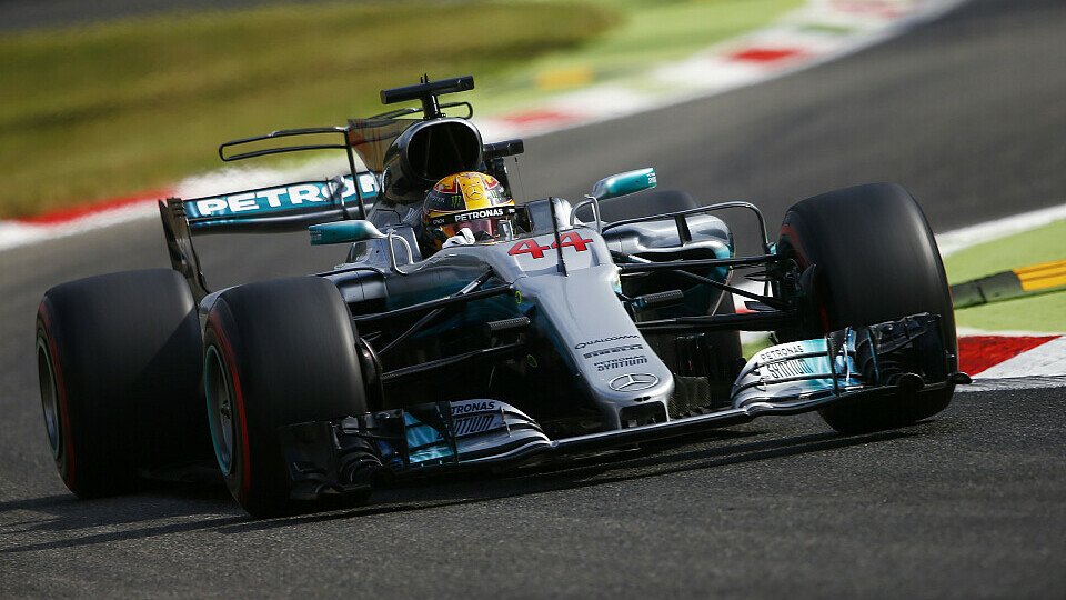Lewis Hamilton (Mercedes) fuhr die schnellste Zeit im 1. Training in Monza, Foto: LAT Images