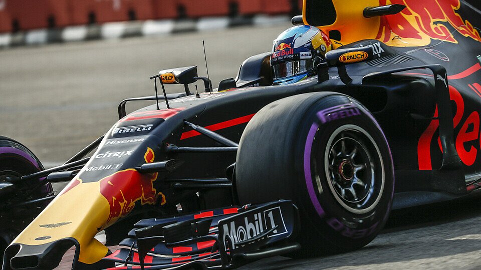 Daniel Ricciardo erzielte neuen Streckenrekord, Foto: Sutton