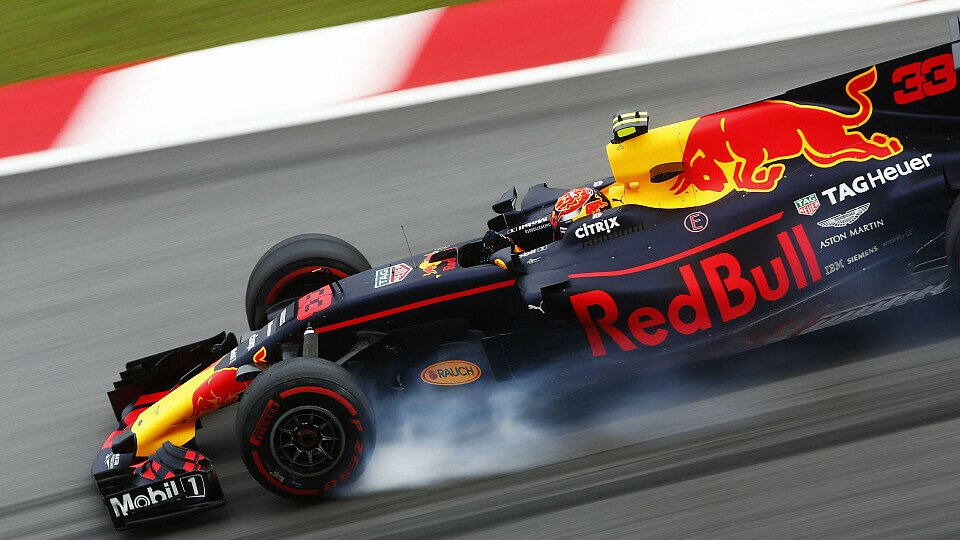 Max Verstappen musste wegen Romain Grosjeans Unfall auf seinen Longrun verzichten, Foto: LAT Images