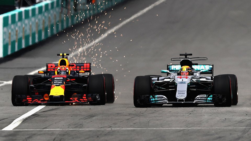 Max Verstappen kämpft weiterhin im Red Bull gegen Mercedes, Foto: Red Bull