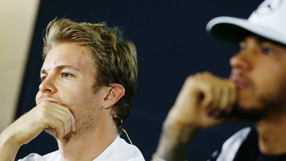 Nico Rosberg glaubt, dass Lewis Hamilton die Bedeutung von Simracing unterschätzt, Foto: LAT Images
