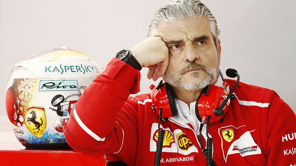 Maurizio Arrivabene muss eines seiner besten Pferde im Ferrari-Stall ziehen lassen, Foto: LAT Images