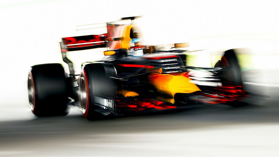 Daniel Ricciardo ging beim Setup andere Wege als Max Verstappen, Foto: LAT Images