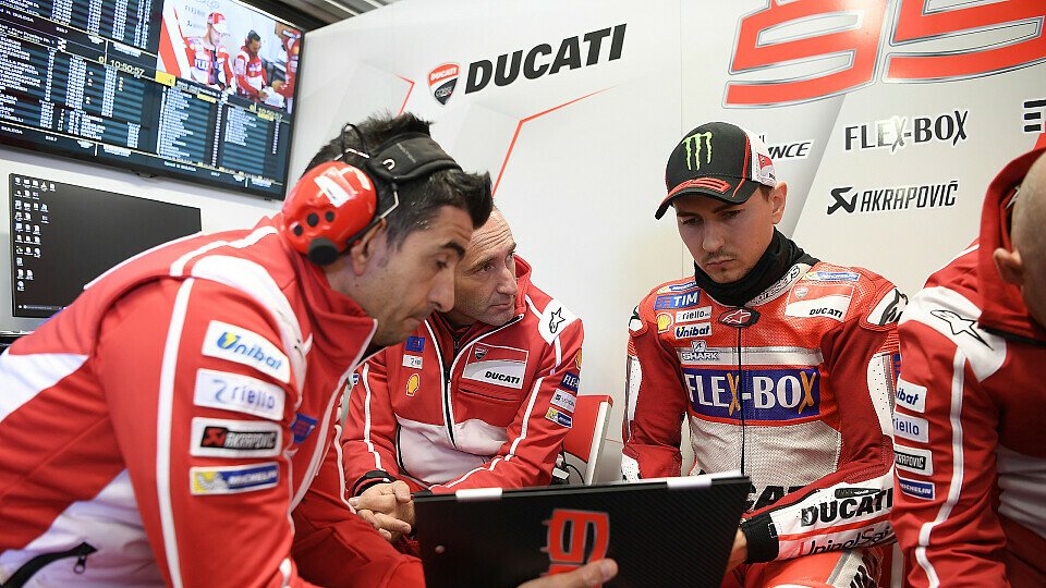Jorge Lorenzo bereitet seine Leistung Kopfzerbrechen, Foto: Ducati