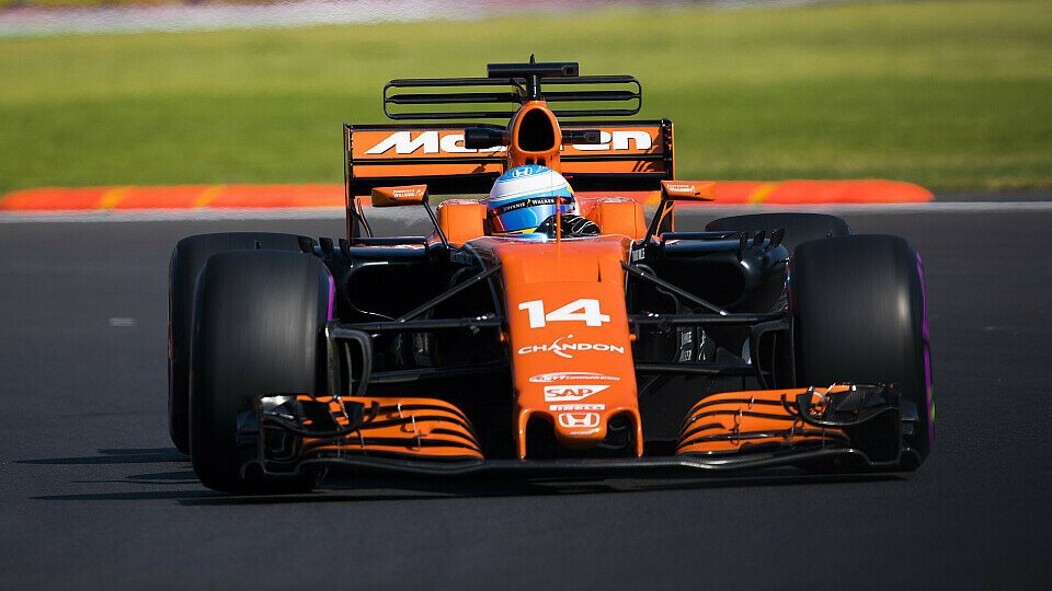 Fernando Alonso belegte im zweiten Mexiko-Training Rang sieben, Foto: LAT Images