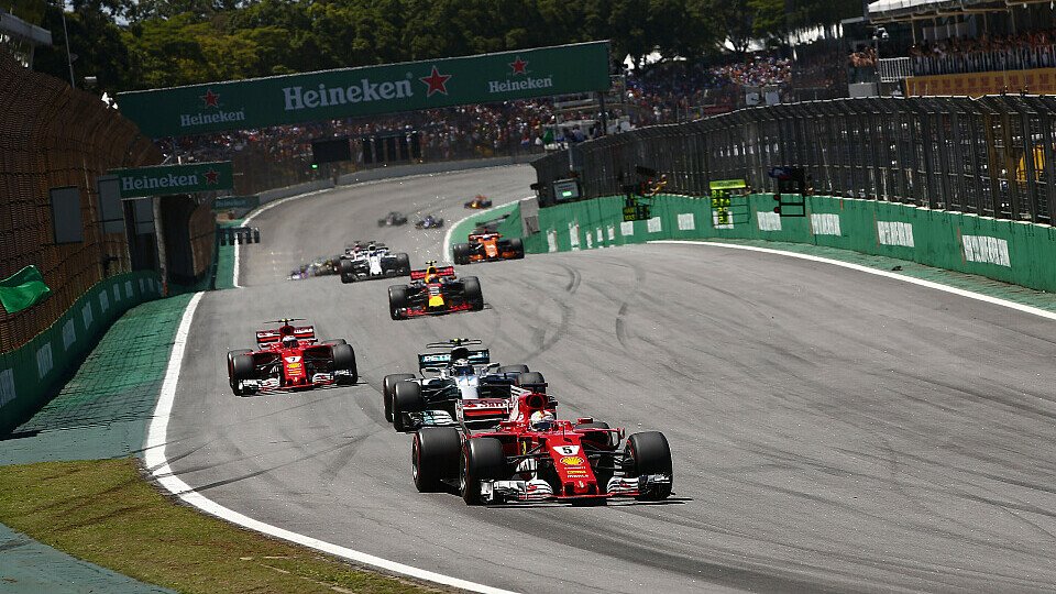 Sebastian Vettel kontert die Überhol-Kritik