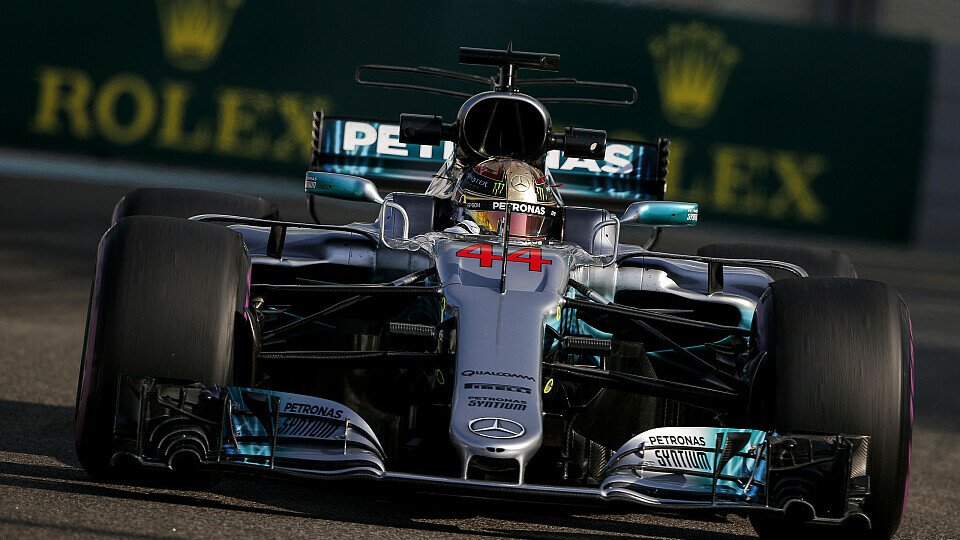 Lewis Hamilton erzielte im zweiten Training die Bestzeit, Foto: Sutton