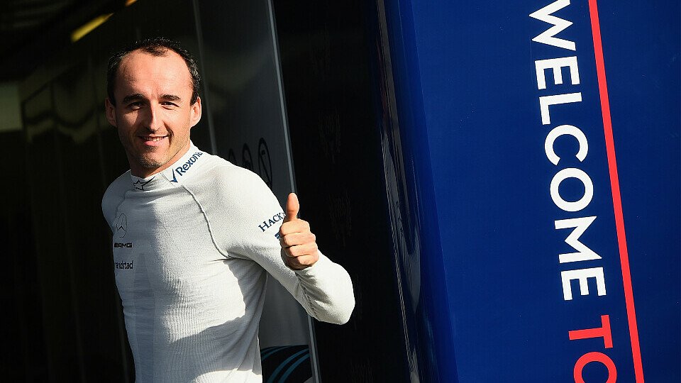 Robert Kubica durfte in Abu Dhabi zum zweiten Mal ein aktuelles Formel-1-Auto testen, Foto: Sutton