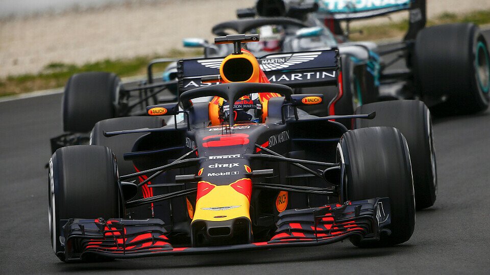 Red Bull in Australien vor Mercedes? Für Formel-1-Weltmeister Lewis Hamilto gut möglich, Foto: LAT Images