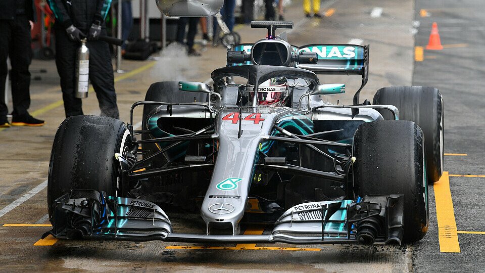 Hamilton hat am Nachmittag Vettel die bisher schnellste Zeit der Testfahrten in Barcelona markiert, Foto: Sutton