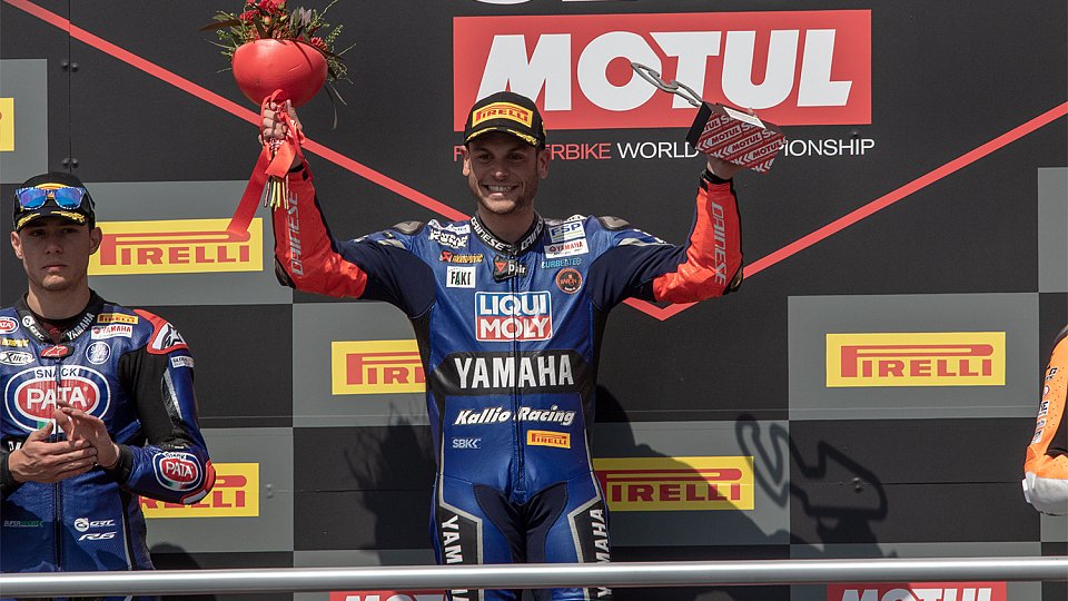 Sandro Cortese gewinnt sein erstes Rennen in der Supersport-WM