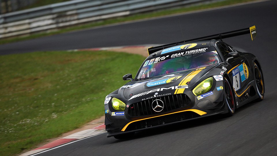 Das Mercedes-AMG Team Black Falcon rettete den Sieg ins Ziel