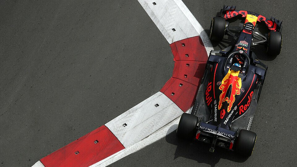 Wieder vorne: Daniel Ricciardo beendet das zweite Training als Schnellster, Foto: Sutton