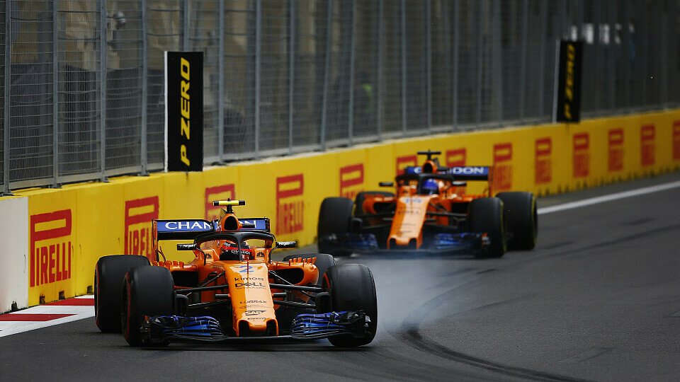 Fernando Alonso erwartet trotz massiver McLaren-Updates keine Wunder beim Heimrennen in Spanien, Foto: LAT Images