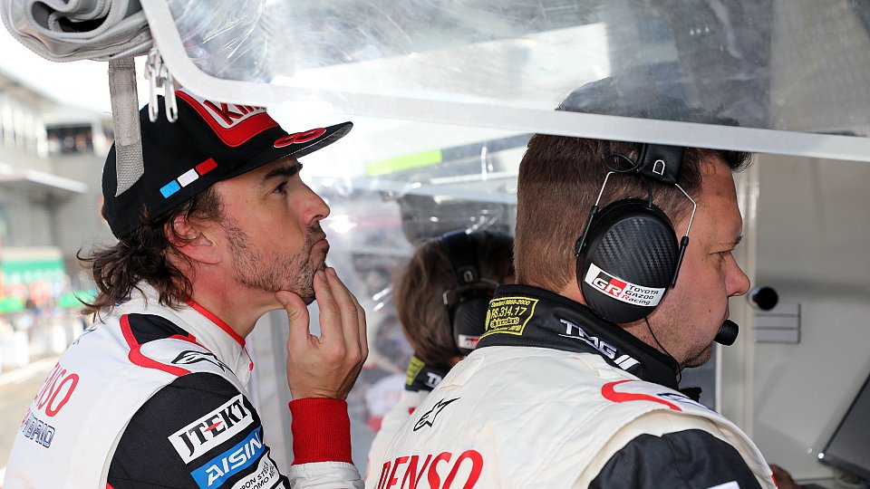 Toyota verliert den Doppelsieg in Silverstone nachträglich, Foto: Speedpictures