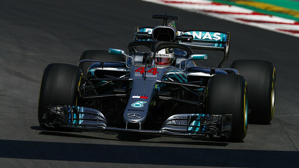 Lewis Hamilton sorgte im 2. Freien Training für die nächste Mercedes-Bestzeit in Spanien, Foto: LAT Images