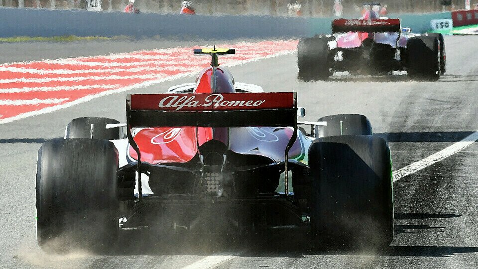 Charles Leclerc hat in der Formel-1-Saison 2018 bei Sauber die Nase mittlerweile permanent vor Marcus Ericsson, Foto: Sutton