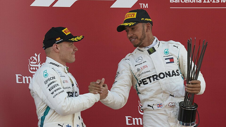 Valtteri Bottas schaute Lewis Hamilton beim Titelgewinnen zu, Foto: Mercedes-Benz Valtteri Bottas schaute Lewis Hamilton beim Titelgewinnen zu, Foto: Mercedes-Benz
