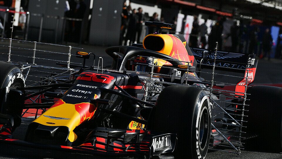 Max Verstappen fuhr in Barcelona einen erfolgreichen Testtag, Foto: Sutton